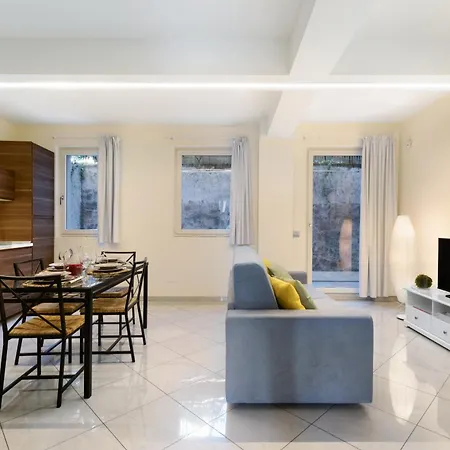 Bilocale Con Spazio Esterno Con Stazione 5' * Bergamo