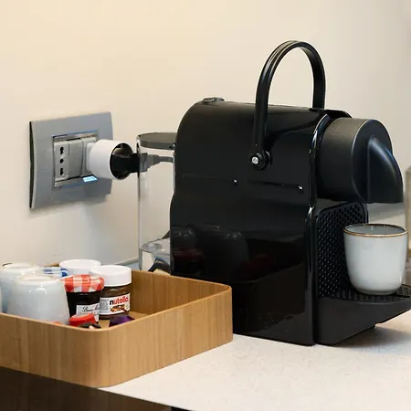 Bilocale Con Spazio Esterno Con Stazione 5' Lejlighed
